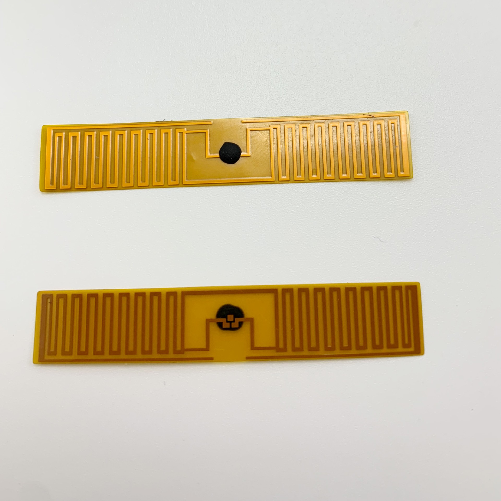 49*09MM UCODE9 FPC RFID Tag with Transparent Glue